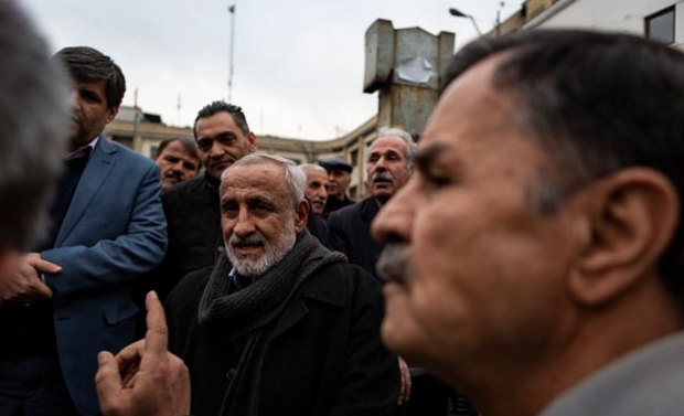 معرکه‌گیری کاندیداهای اصولگرا در بازار تهران 