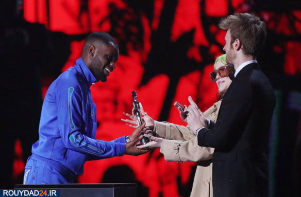 برندگان جایزه موسیقی بریتز