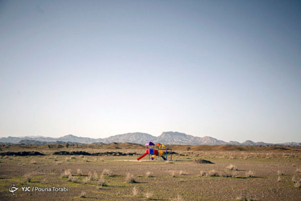 اندوه پنهان کودکان قلعه گنج