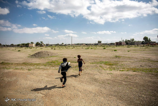 اندوه پنهان کودکان قلعه گنج