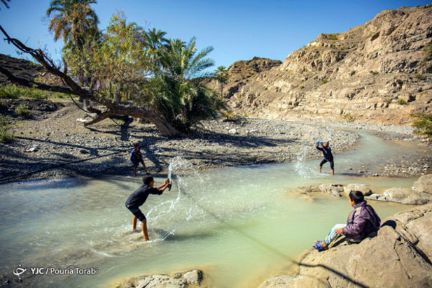 اندوه پنهان کودکان قلعه گنج