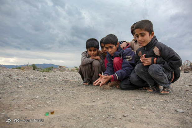 اندوه پنهان کودکان قلعه گنج