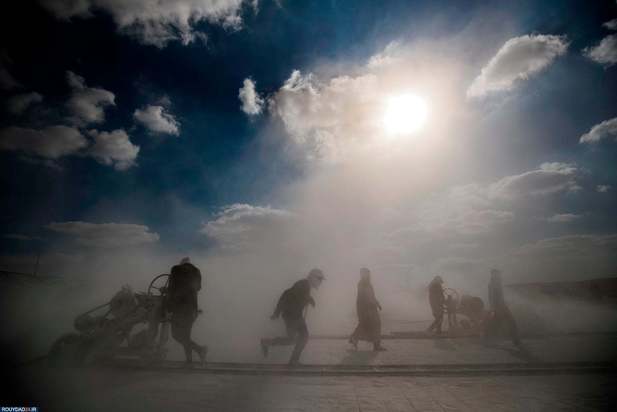 کار در کوههای سفید مصر