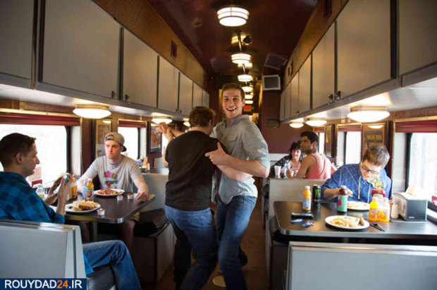 در قطار سیرک چه می‌گذرد؟