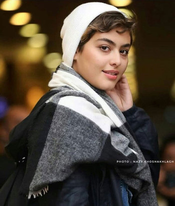 پارسا ریحانه