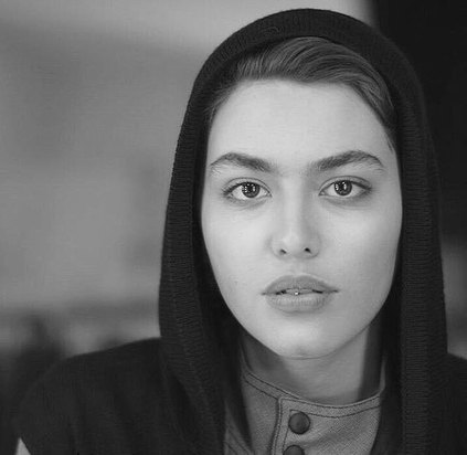 پارسا ریحانه