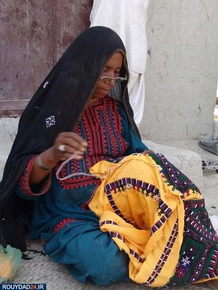 فیگورهای زنان ایرانی در پوشش سنتی