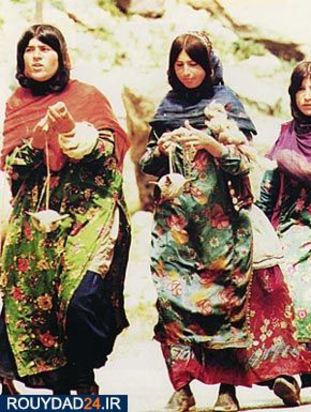 فیگورهای زنان ایرانی در پوشش سنتی