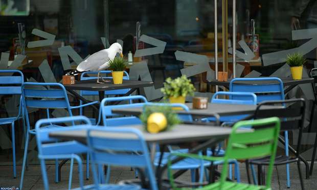 خیابان‌های خلوت بریتانیا