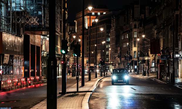 خیابان‌های خلوت بریتانیا