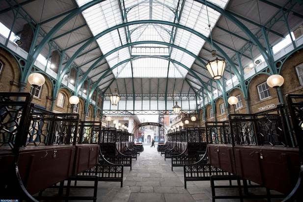 خیابان‌های خلوت بریتانیا