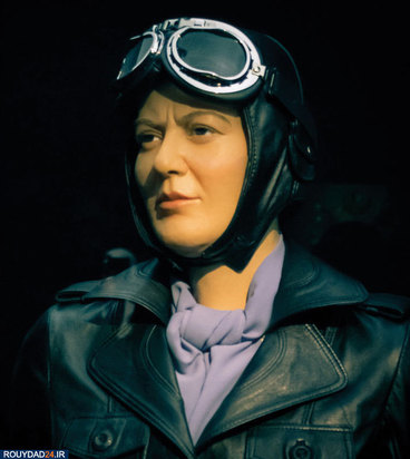 اولین خلبان جنگی زن