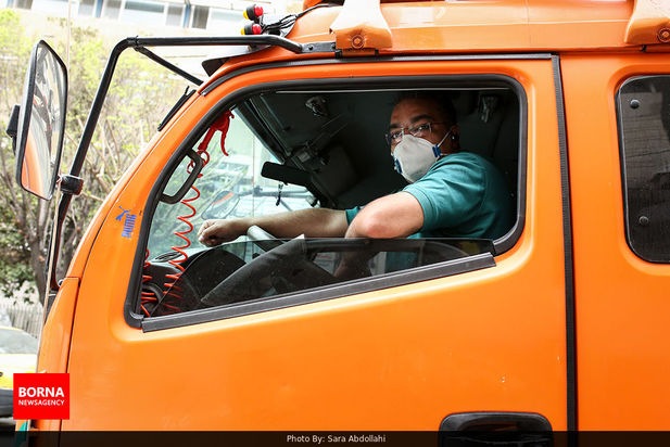 چه کسانی در خانه نمی‌مانند؟