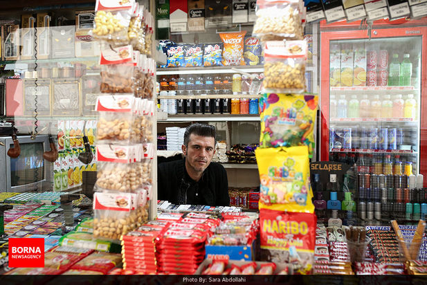 چه کسانی در خانه نمی‌مانند؟