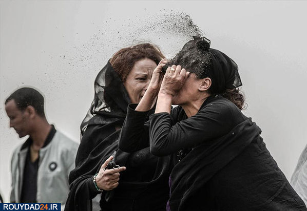 گریه و زاری خانواده قربانیان سقوط هواپیمای 302 اتیوپی 