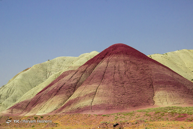 کوههای رنگی