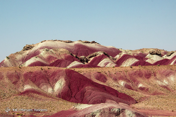 کوههای رنگی
