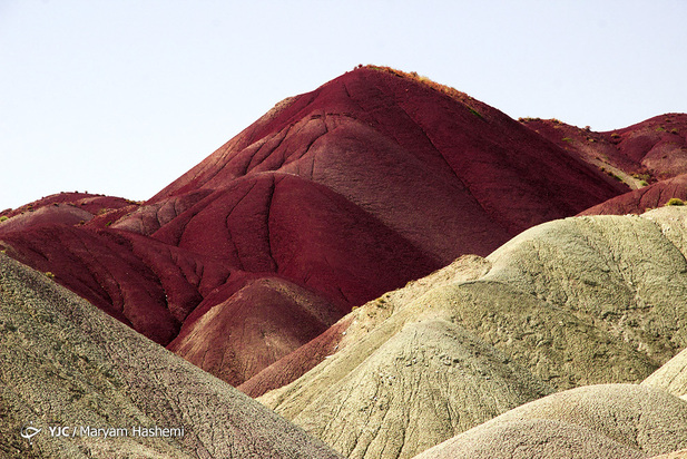 کوههای رنگی