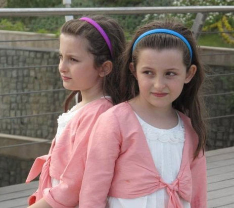 سارا و نیکا