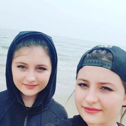 سارا و نیکا