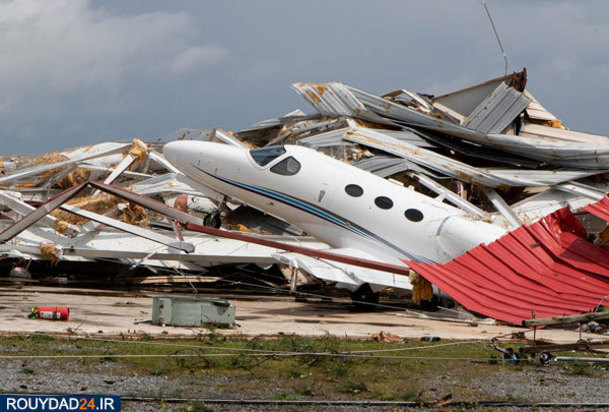 امریکا در گردباد
