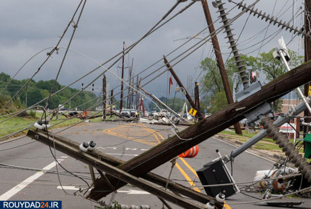 امریکا در گردباد