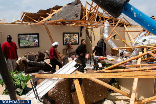 امریکا در گردباد