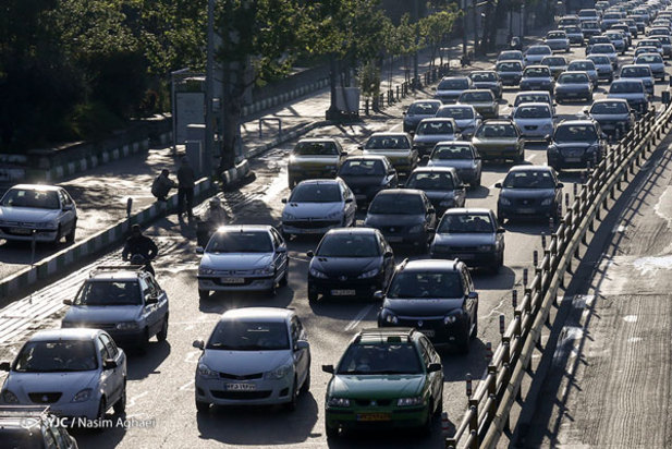 ترافیک تهران با برداشتن فاصله ها