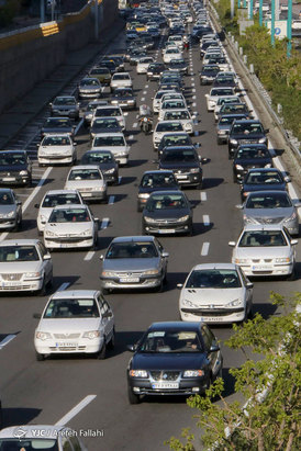 ترافیک تهران با برداشتن فاصله ها
