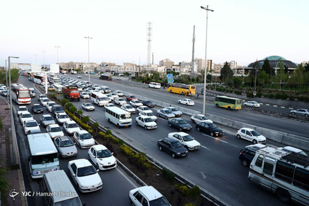 ترافیک تهران با برداشتن فاصله ها