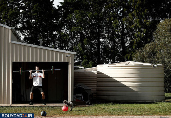 تمرینات جالب ورزشکاران در قرنطینه خانگی