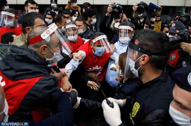 تظاهرات می دی 