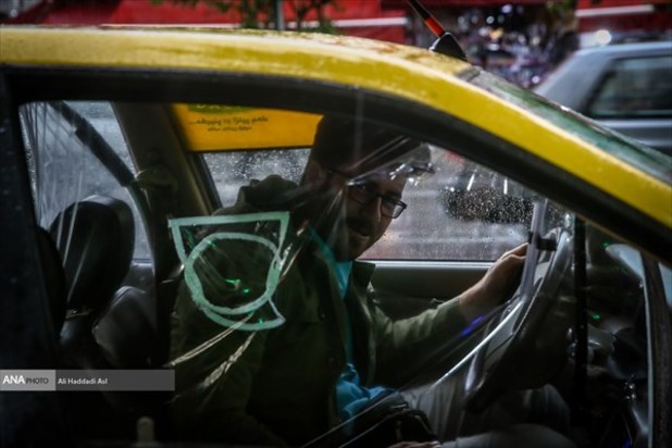 فاصله ی تاکسی