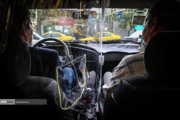 فاصله ی تاکسی