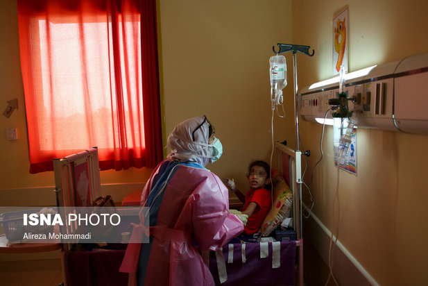 بیمارستان کودکان کرونایی