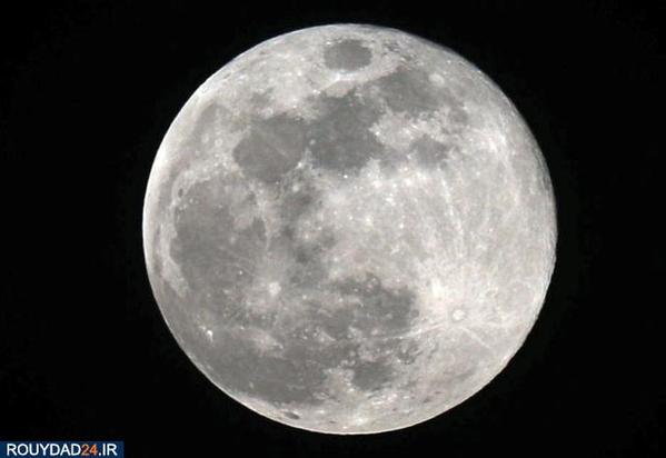 ابر ماه 