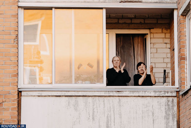 هنرنمایی در حیاط قرنطینه