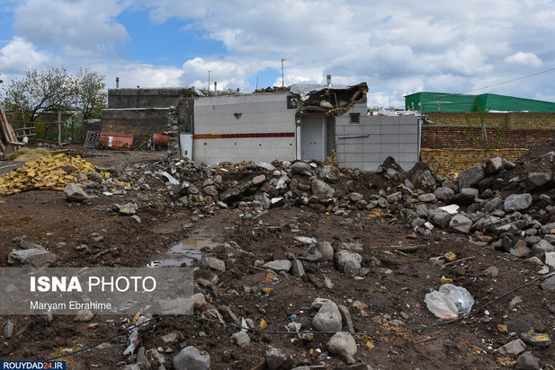 ورنکش شش ماه پس از زلزله