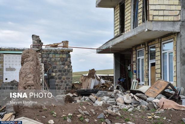 ورنکش شش ماه پس از زلزله