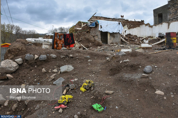 ورنکش شش ماه پس از زلزله