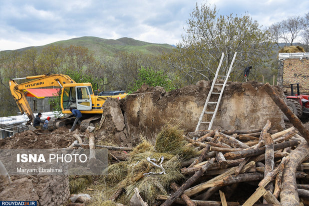 ورنکش شش ماه پس از زلزله
