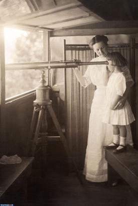 مادران صد سال پیش