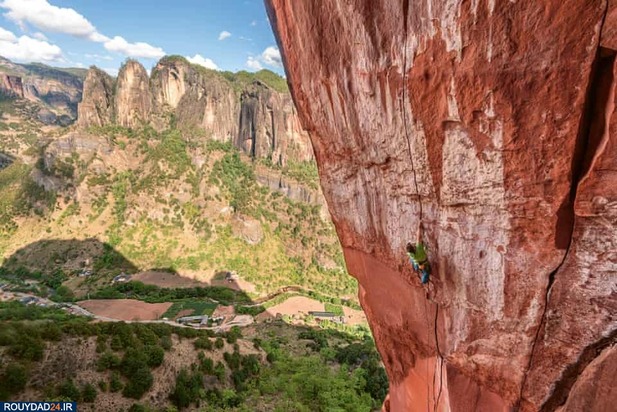 سنگنوردی بر باشکوه ترین صخره های جهان