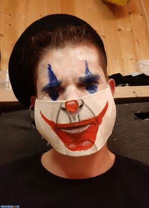 ساخت ماسک با الهام از شخصیتهای هنری