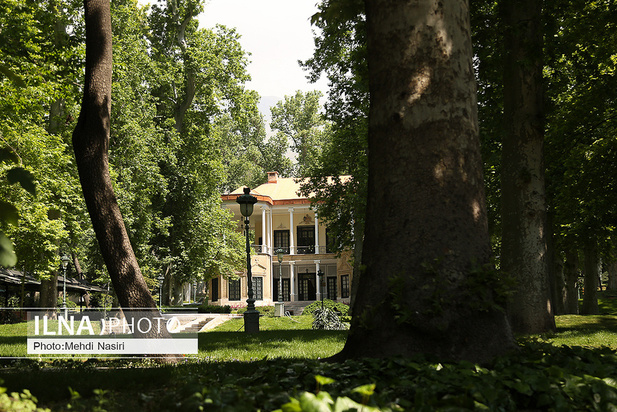 کاخ نیاوران