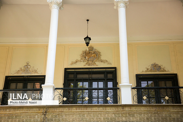 کاخ نیاوران