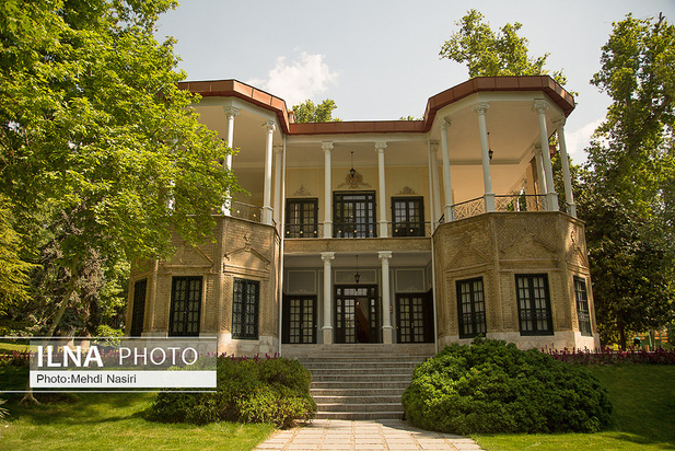 کاخ نیاوران