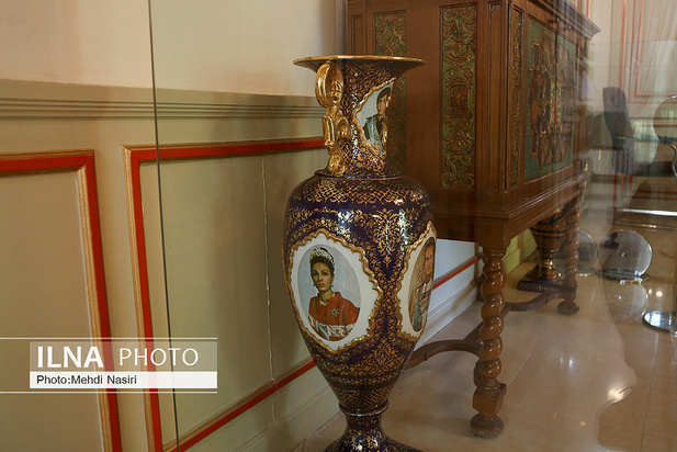 کاخ نیاوران