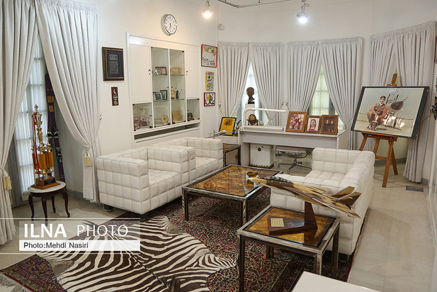 کاخ نیاوران