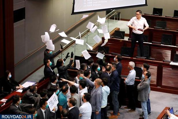 نزاع نمایندگان در  هنگ کنگ